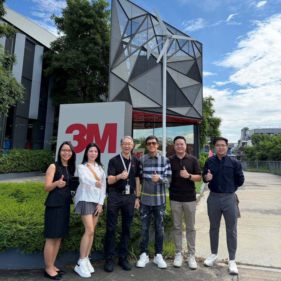 Đại diện 365Group cùng đại diện 3M Việt Nam và 3M Thái Lan