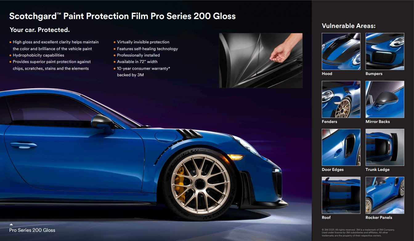 Cận cảnh dán 3M Scotchgard PPF Pro Series trên ô tô có logo